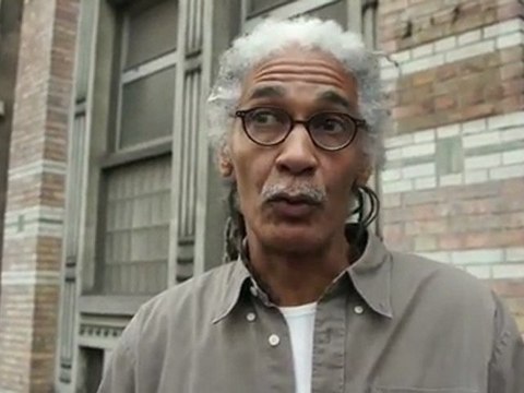 Chris Combette, auteur compositeur interprète soutient François Hollande