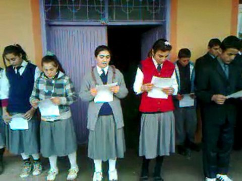 Alanyurt İlköğretim okulu İstiklal MArşı orotoryosu.