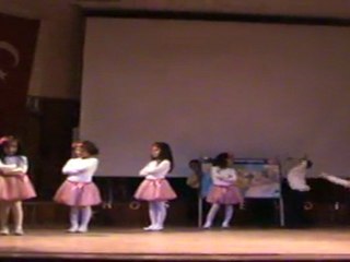 Atışma 1. Sınıf 23 Nisan Gösterisi