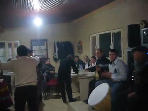 İst Ayazağa Kst Geçeleri Kuyu Kebabın da Dostlar .Kemaneci Yunus