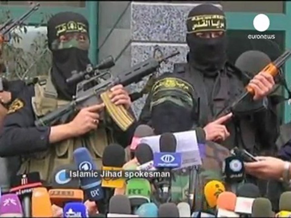 Violenza a Gaza: no al dialogo dai due fronti
