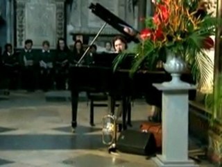 The Queen attends the Commonwealth Day observance