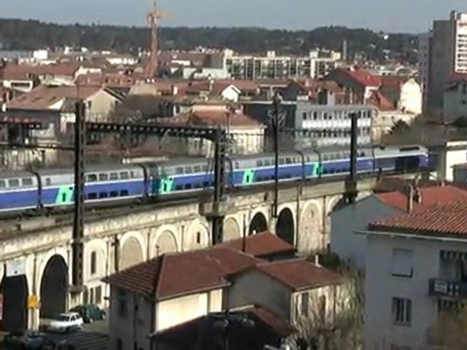 tgv a nimes