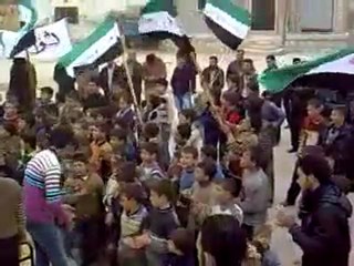 فري برس ريف حلب إبين مظاهرة لأطفال البلدة  12 3 2012 ‫ج1‫‬