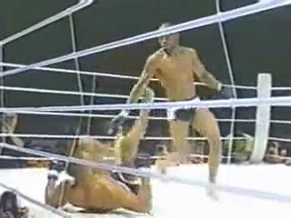 07ª Luta - Vale Tudo 6 - Anderson Silva vs Roan Carneiro