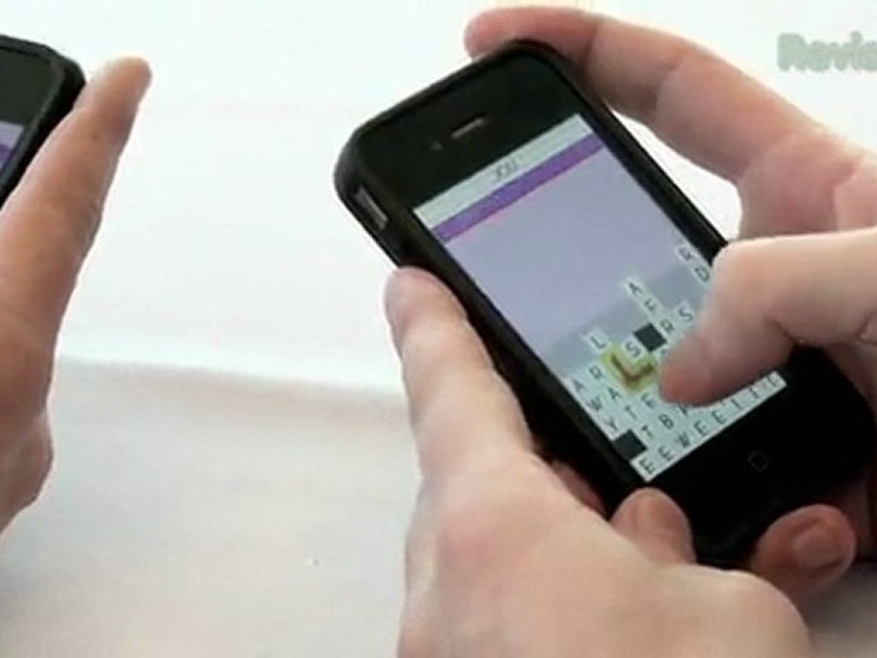 SpellTower Goes Multiplayer! Watch this Addicting Puzzle Demoed on Two Phones! - Snapp