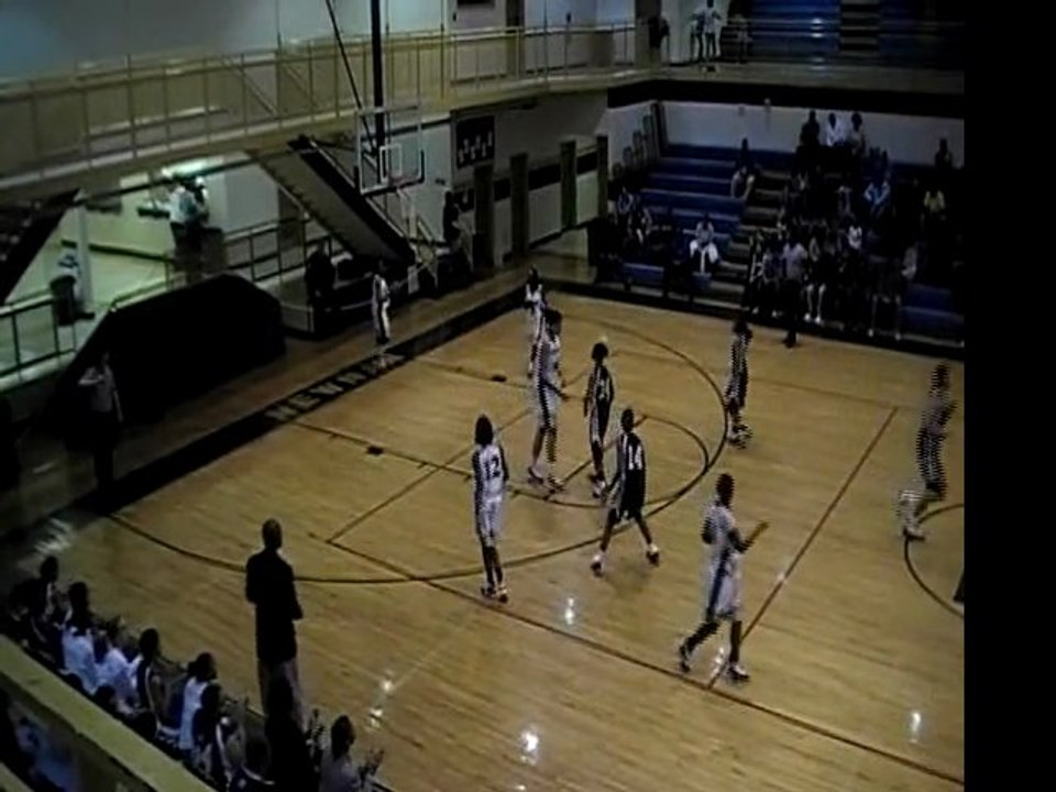 Dark Jersey #14 NAENAE DAVIS vs Newnan 1-25-11 (Quarter 3)