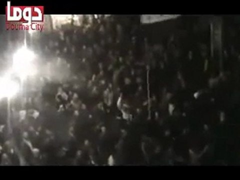 فري برس ريف دمشق دوما مهرجان ثوري في ساحة الحرية 12 3 2012 ج5