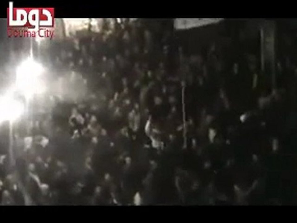 فري برس ريف دمشق دوما مهرجان ثوري في ساحة الحرية 12 3 2012  ج5