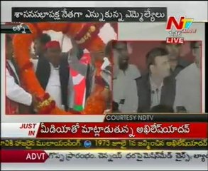 UP CM Akhilesh Yadav Talking To Media - Exclusive