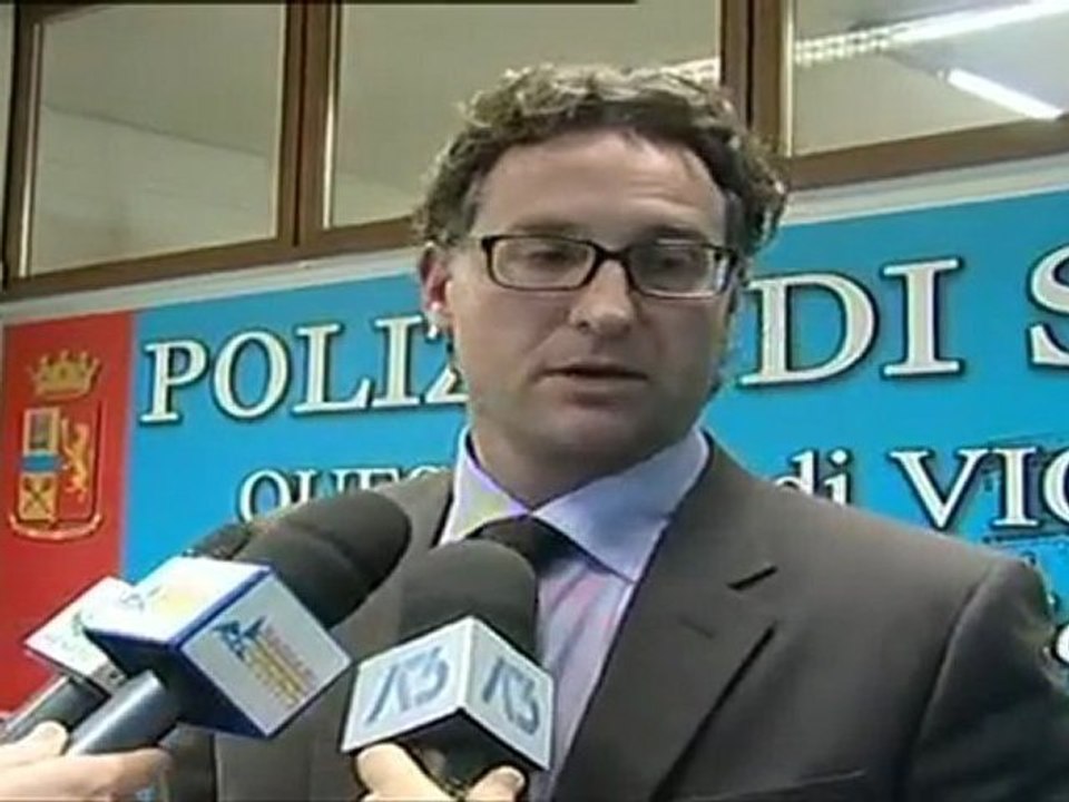 danneggia distributore denunciato