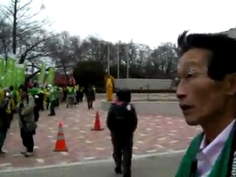 福島県郡山。１マイクロの中で行われた3.11の、反原発一周記デモ