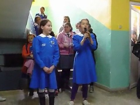 MUTLU ÇOCUKLAR SINIFI BAYRAK ŞİİRİ
