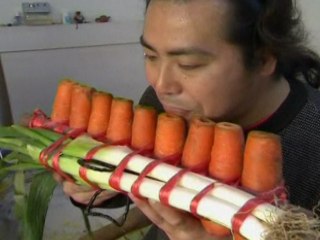 Potato Pipes: Chinese Brothers Make Music from Vegetables