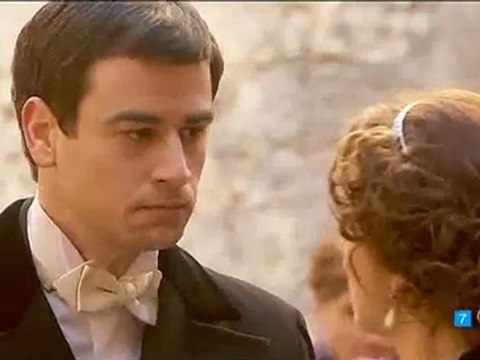 TRISTAN Y PEPA OLMO EN ESA MEDIA HORA MURIO TU MADRE ESDPV 13-03-2012