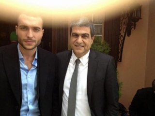 Ahmet Özyavuz -  Ellerini çekip benden