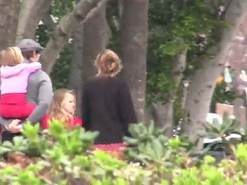 Twilight Star Peter Facinelli To Divorce 90210 Star Jennie Garth