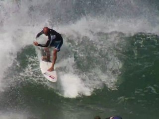 Kelly Slater In Surprise Excitement Party