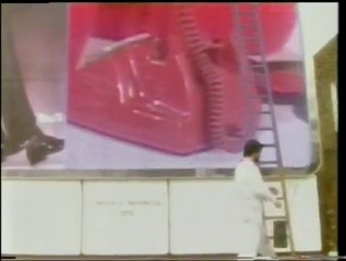 Loose Ends (Emergency) Dial 999