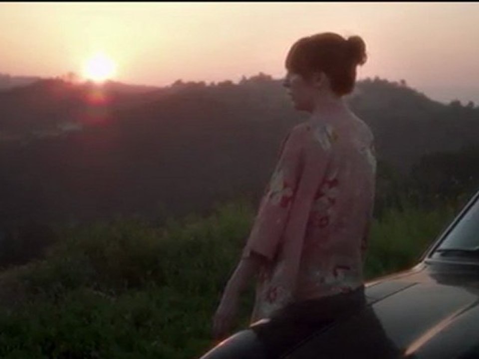 Zaza Fournier - Vodka Fraise (Clip Officiel)