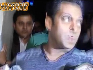 Salman Khan's item song ' Pandeyji Maare Seeti' from Dabangg 2