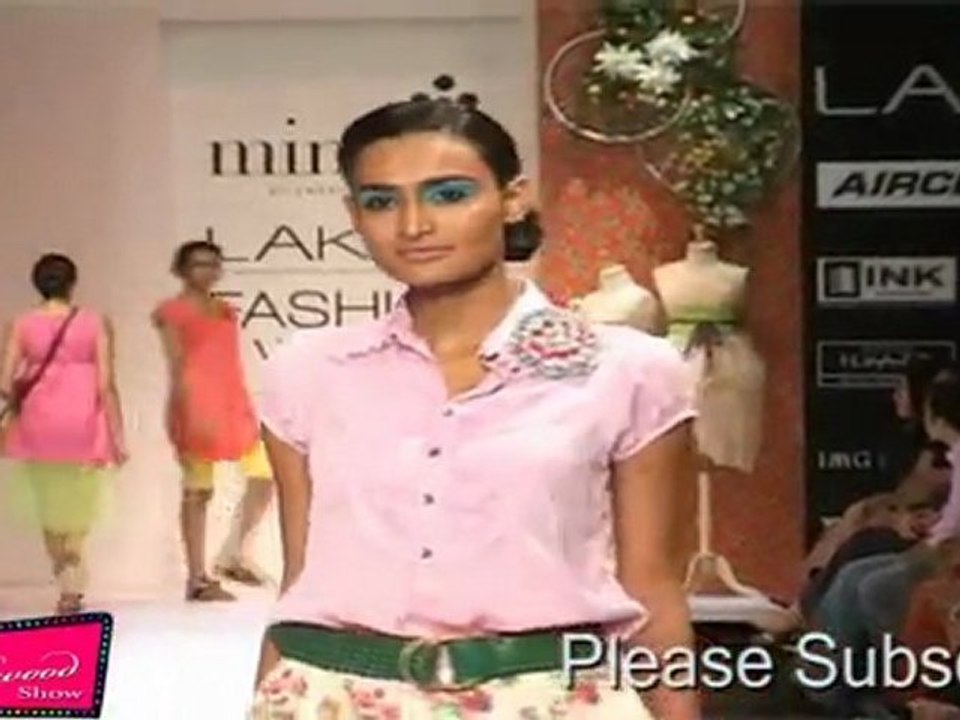 Ammy Jakson Walks On Ram At Lakme Fashion Week   12