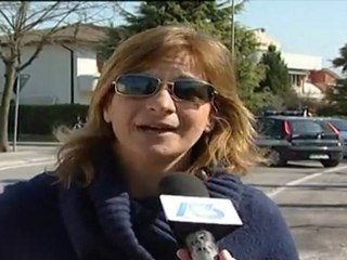 i ragazzi disegnano le strisce