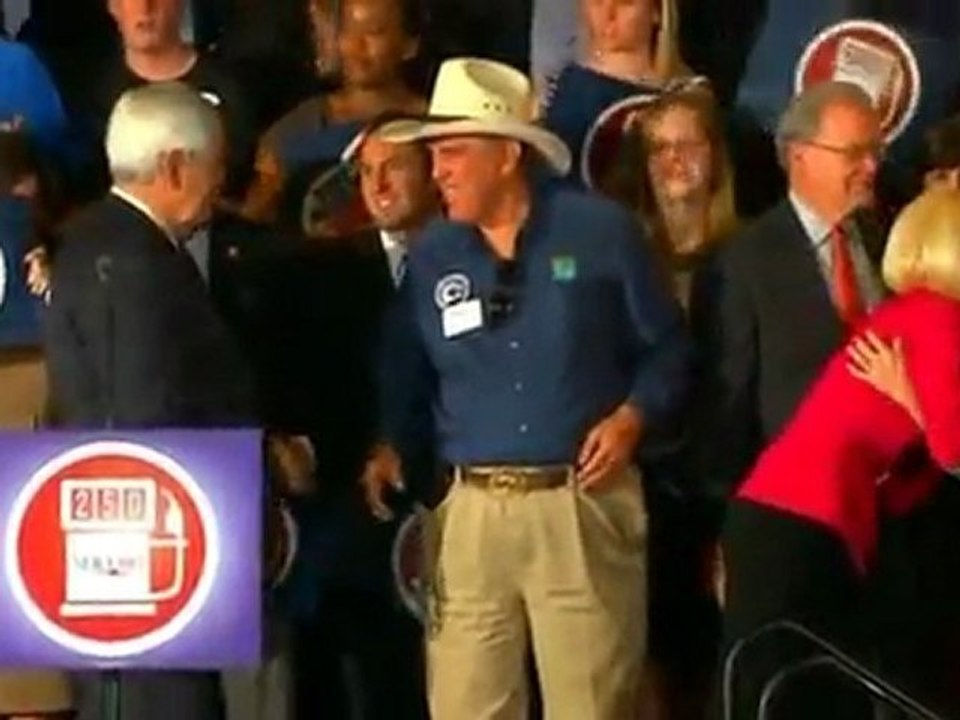 Rick Santorum scores in Deep South