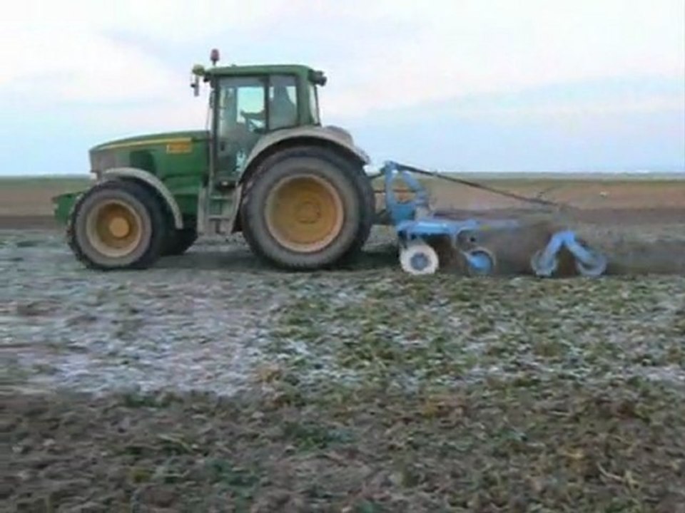 Destruction d'une culture intermédiaire avec un déchaumeur à disques indépendant