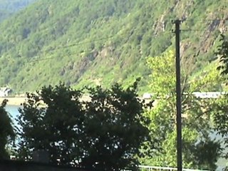 Eisenbahnen und Schiffe bei Kestert, BR142, BR152, ICE I, ERS BR189, BR145, AT BR185, BR428