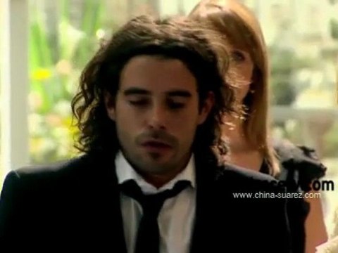 Escenas de Eugenia Suárez en Los Únicos - capítulo 15