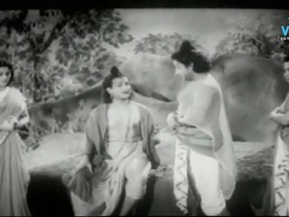 Sampoorana Ramayanam - Sivaji Ganesan And NTR Best Acting