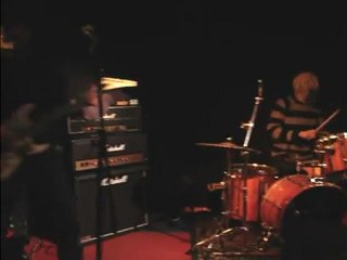 Ultrateckel live "Viet-Cong Baby" (+ Brutal Beauceron on drums - Machine à coudre, 11/02/2012)