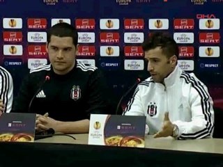 WWW.SESLİSEBEP.COM KAMERALI SOHBET SİMAO A.MADRİD MACI ÖNCESİ GÖZ DAGI