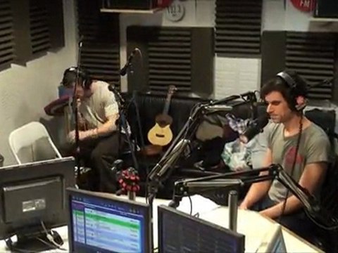 Cabadzi - Mano Negra Cover - Session Acoustique OÜI FM