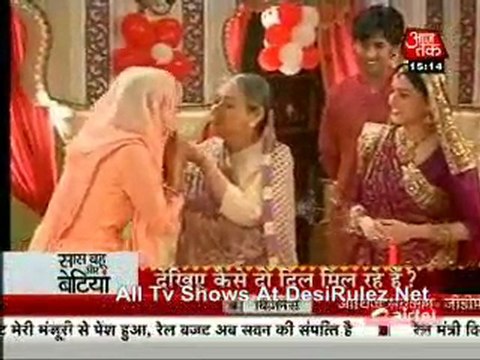 Saas Bahu Aur Betiyan 15th March 2012pt4