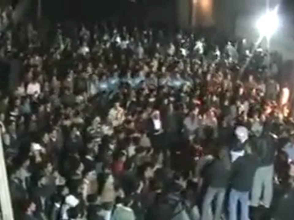 فري برس حمص ديربعلبة مظاهرة مسائية 13 3 2012