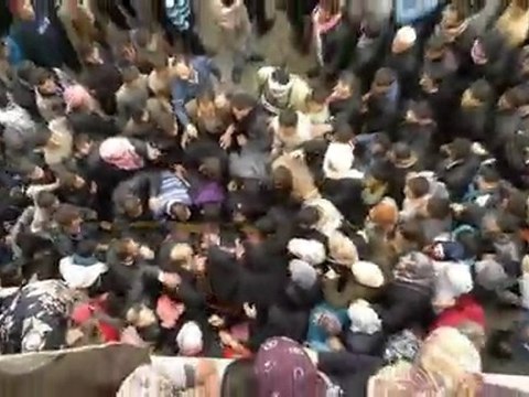 فري برس حلب دارة عزة تشييع الشهيد المجاهد عبد الله جلو ـ 14 ـ 3 ـ 2012