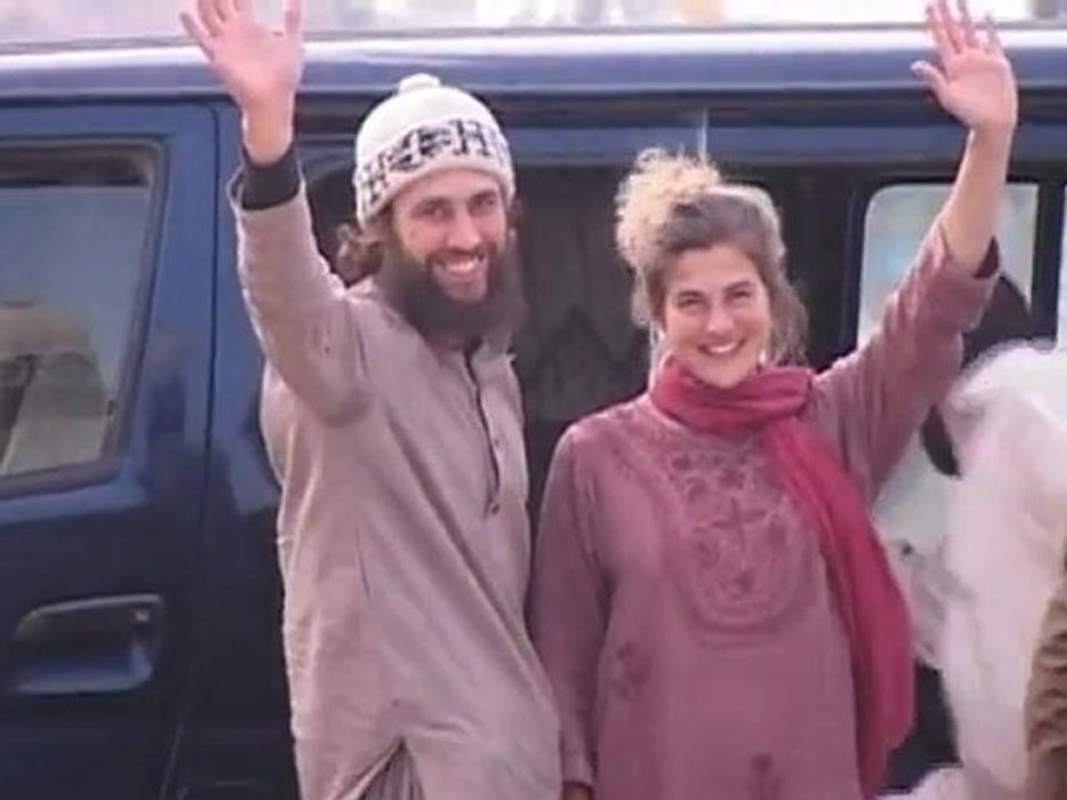 Kidnapped Swiss couple reach safety