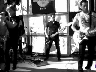 The Consolers of the Lonely - Gotta Get - au Hard Rock Cafe Paris