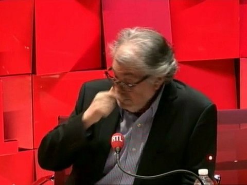 Serge July : François Hollande et la 'mélenchonisation'