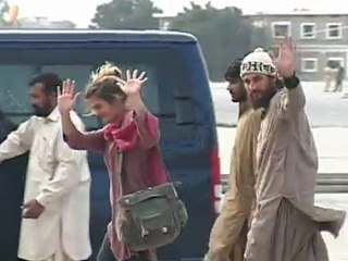 Dos suizos se fugan de los talibanes