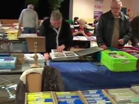 Les collectionneurs de timbres réunis à Romilly-sur-Seine