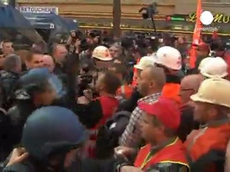Steel workers protest near Sarkozy HQ