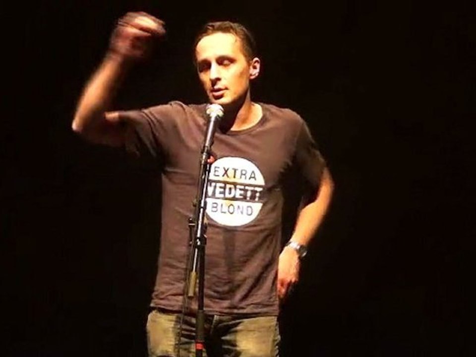 26 Gisré - Finale - Scène Slam Mons 01-03-2012