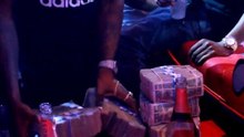 Fabolous & Kevin Hart Thumb Through $37k At Diamonds Of Atlanta Grand Opening