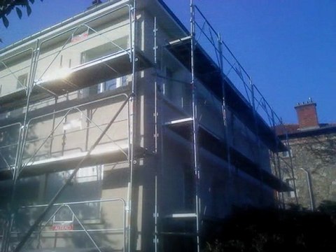 RENOVATION D'UNE ISOLATION THERMIQUE PAR L'EXTERIEURE A HOUILLES DANS LES YVELINES