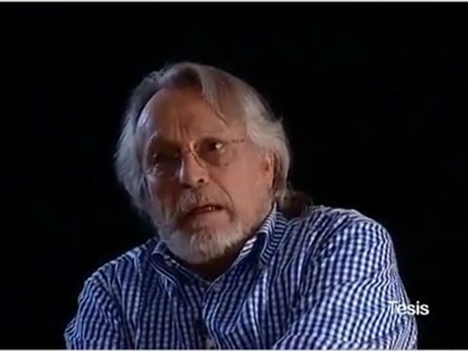 Entrevista a... ALBERTO VAZQUEZ-FIGUEROA: La crisis