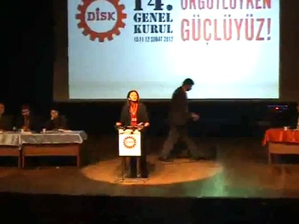 DİSK 14. Genel Kurul'unda Dev Sağlık-İş Genel Başkanı Arzu Çerkezoğlu'nun konuşması-4