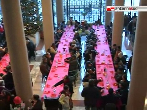 TG 15.03.12 Bari: aumentano le donazioni, ma i volontari di Incontra: Non sappiamo dove stoccarli